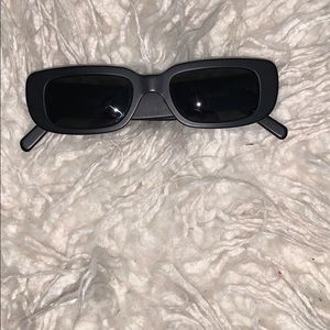 OFF-WHITE “FOR YOUR EYES ONLY” SHADES
